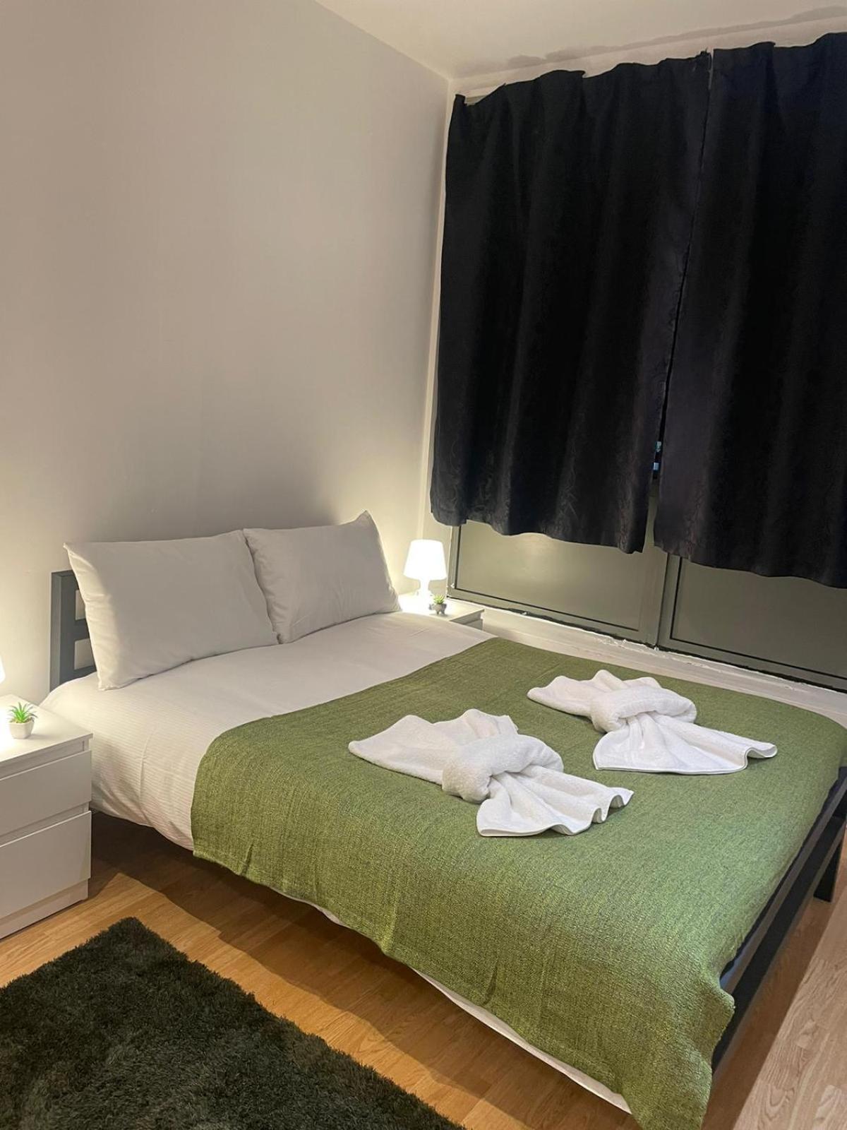 Comfortable - Cosy - Budget Studios In City Center London Eksteriør billede